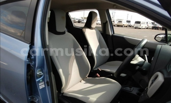 Acheter Occasion Voiture Toyota Vitz Bleu à Beitbridge, Matabeleland South Acheter Occasion Voiture Toyota Vitz Bleu à Beitbridge, Matabeleland South