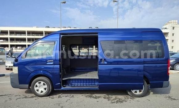 Acheter Occasion Voiture Toyota Hiace Bleu à Beitbridge, Matabeleland South Acheter Occasion Voiture Toyota Hiace Bleu à Beitbridge, Matabeleland South