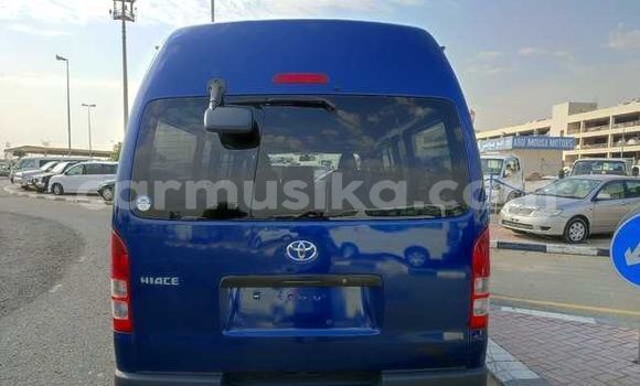 Acheter Occasion Voiture Toyota Hiace Bleu à Beitbridge, Matabeleland South Acheter Occasion Voiture Toyota Hiace Bleu à Beitbridge, Matabeleland South