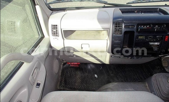 Acheter Occasion Utilitaire Toyota Dyna Blanc à Beitbridge, Matabeleland South Acheter Occasion Utilitaire Toyota Dyna Blanc à Beitbridge, Matabeleland South