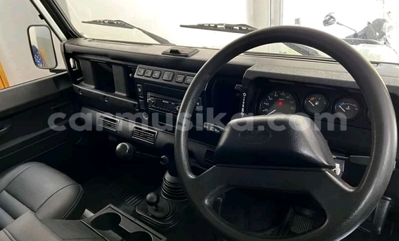 Acheter Occasion Voiture Land Rover Defender Gris à Beitbridge, Matabeleland South Acheter Occasion Voiture Land Rover Defender Gris à Beitbridge, Matabeleland South