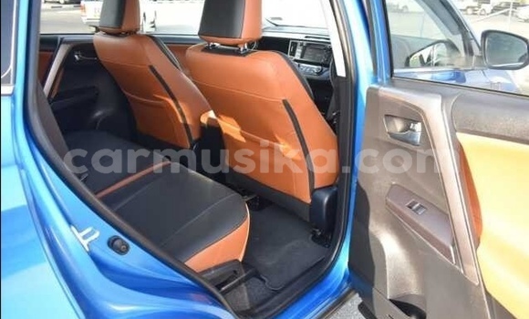 Tenga Tsaru Toyota RAV4 Bhuruu Mota in Harare in Harare Tenga Tsaru Toyota RAV4 Bhuruu Mota in Harare in Harare
