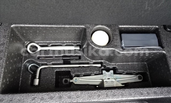 Tenga Tsaru Honda Fit Bhuruu Mota in Beitbridge in Matabeleland South Tenga Tsaru Honda Fit Bhuruu Mota in Beitbridge in Matabeleland South