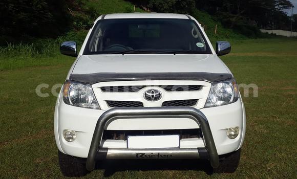 Acheter Occasion Voiture Toyota Hilux Blanc à Beitbridge, Matabeleland South Acheter Occasion Voiture Toyota Hilux Blanc à Beitbridge, Matabeleland South