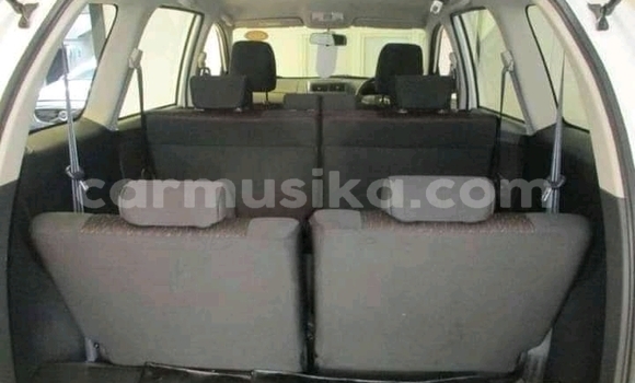 Buy Used Toyota Avanza White Car in Beitbridge in Matabeleland South Buy Used Toyota Avanza White Car in Beitbridge in Matabeleland South