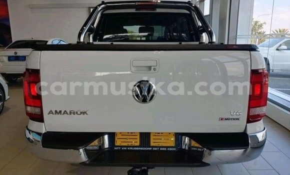 Acheter Occasion Voiture Volkswagen Amarok Blanc à Beitbridge, Matabeleland South Acheter Occasion Voiture Volkswagen Amarok Blanc à Beitbridge, Matabeleland South