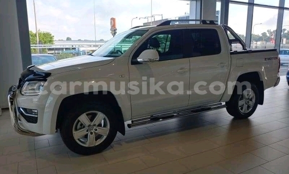 Acheter Occasion Voiture Volkswagen Amarok Blanc à Beitbridge, Matabeleland South Acheter Occasion Voiture Volkswagen Amarok Blanc à Beitbridge, Matabeleland South