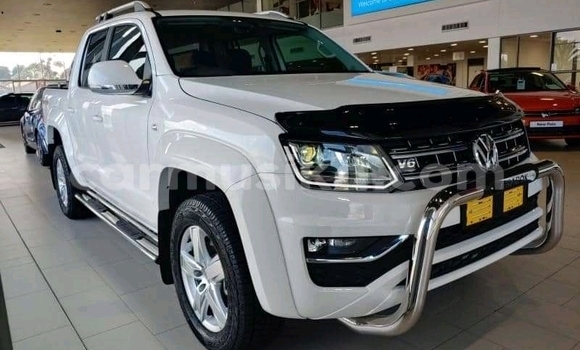 Acheter Occasion Voiture Volkswagen Amarok Blanc à Beitbridge, Matabeleland South Acheter Occasion Voiture Volkswagen Amarok Blanc à Beitbridge, Matabeleland South