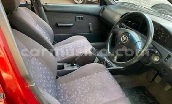 Tenga Tsaru Toyota Corolla Tsvuku Mota in Beitbridge in Matabeleland South Tenga Tsaru Toyota Corolla Tsvuku Mota in Beitbridge in Matabeleland South