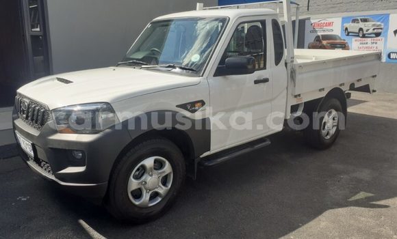 Tenga Tsaru Mahindra Thar Chena Mota in Beitbridge in Matabeleland South Tenga Tsaru Mahindra Thar Chena Mota in Beitbridge in Matabeleland South