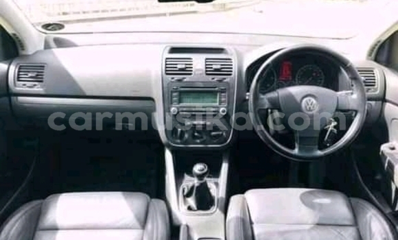 Tenga Tsaru Volkswagen Golf GTI Sirivha Mota in Beitbridge in Matabeleland South Tenga Tsaru Volkswagen Golf GTI Sirivha Mota in Beitbridge in Matabeleland South