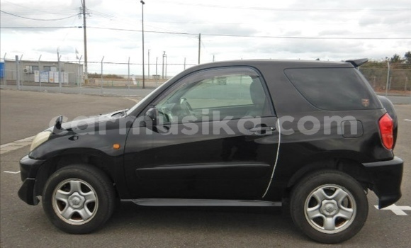 Buy Used Toyota RAV4 Black Car in Beitbridge in Matabeleland South Buy Used Toyota RAV4 Black Car in Beitbridge in Matabeleland South