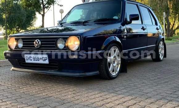 Buy Used Volkswagen Golf Blue Car in Beitbridge in Matabeleland South