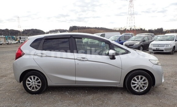 Acheter Occasion Voiture Honda Fit Gris à Beitbridge, Matabeleland South Acheter Occasion Voiture Honda Fit Gris à Beitbridge, Matabeleland South