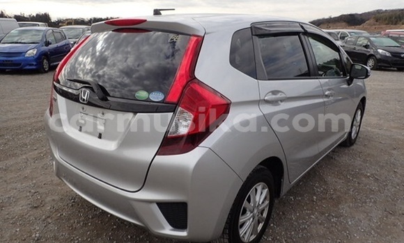 Acheter Occasion Voiture Honda Fit Gris à Beitbridge, Matabeleland South Acheter Occasion Voiture Honda Fit Gris à Beitbridge, Matabeleland South
