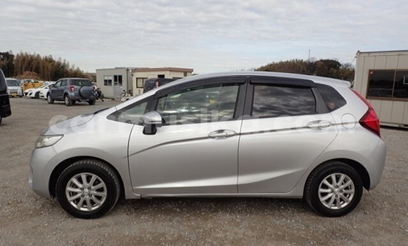 Acheter Occasion Voiture Honda Fit Gris à Beitbridge, Matabeleland South Acheter Occasion Voiture Honda Fit Gris à Beitbridge, Matabeleland South