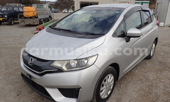 Acheter Occasion Voiture Honda Fit Gris à Beitbridge, Matabeleland South Acheter Occasion Voiture Honda Fit Gris à Beitbridge, Matabeleland South