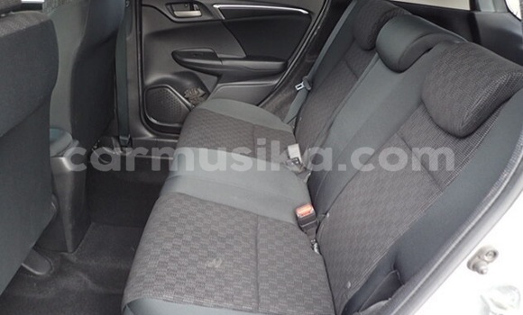 Acheter Occasion Voiture Honda Fit Gris à Beitbridge, Matabeleland South Acheter Occasion Voiture Honda Fit Gris à Beitbridge, Matabeleland South