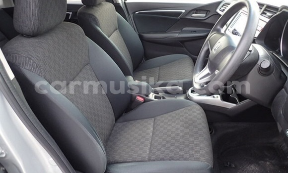 Acheter Occasion Voiture Honda Fit Gris à Beitbridge, Matabeleland South Acheter Occasion Voiture Honda Fit Gris à Beitbridge, Matabeleland South