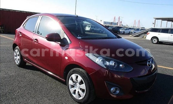 Acheter Occasion Voiture Mazda Demio Beige à Beitbridge, Matabeleland South