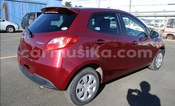 Acheter Occasion Voiture Mazda Demio Beige à Beitbridge, Matabeleland South Acheter Occasion Voiture Mazda Demio Beige à Beitbridge, Matabeleland South