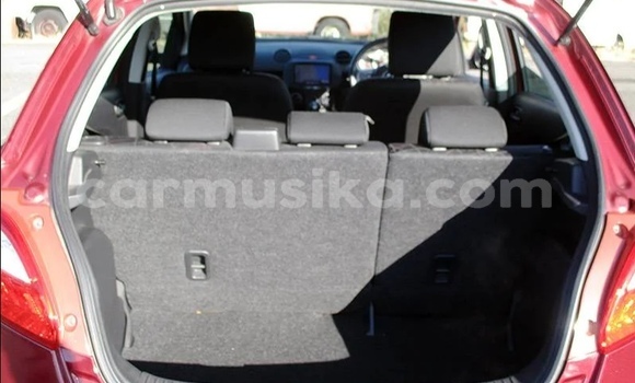 Acheter Occasion Voiture Mazda Demio Beige à Beitbridge, Matabeleland South Acheter Occasion Voiture Mazda Demio Beige à Beitbridge, Matabeleland South