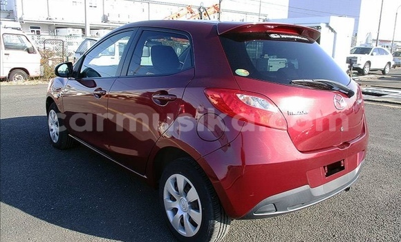 Acheter Occasion Voiture Mazda Demio Beige à Beitbridge, Matabeleland South Acheter Occasion Voiture Mazda Demio Beige à Beitbridge, Matabeleland South