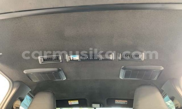 Buy Used Toyota Hiace White Car in Beitbridge in Matabeleland South Buy Used Toyota Hiace White Car in Beitbridge in Matabeleland South