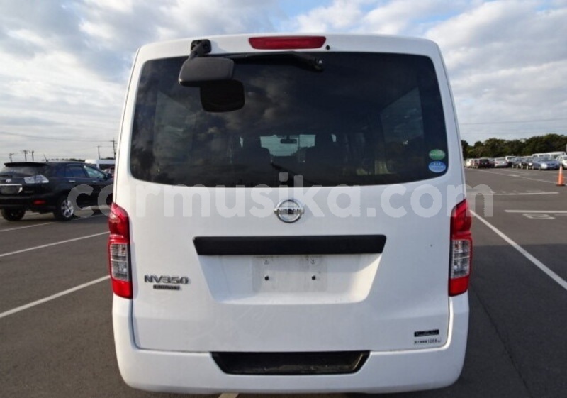 Big with watermark nissan caravan matabeleland south beitbridge 27187