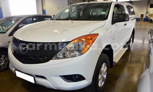 Buy Used Mazda BT-50 White Car in Beitbridge in Matabeleland South