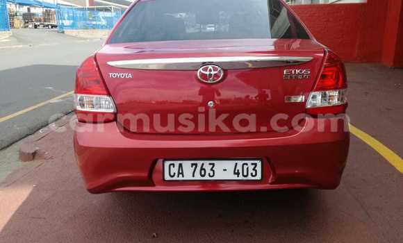 Acheter Occasion Voiture Toyota Etios Rouge à Beitbridge, Matabeleland South Acheter Occasion Voiture Toyota Etios Rouge à Beitbridge, Matabeleland South