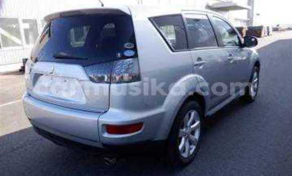 Tenga Tsaru Mitsubishi Outlander Sirivha Mota in Beitbridge in Matabeleland South Tenga Tsaru Mitsubishi Outlander Sirivha Mota in Beitbridge in Matabeleland South