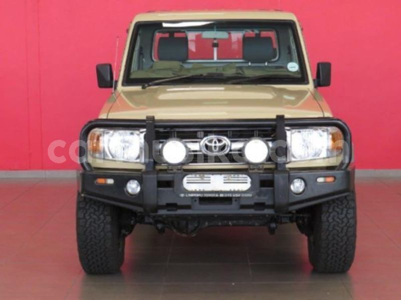 Big with watermark toyota land cruiser matabeleland south beitbridge 27205