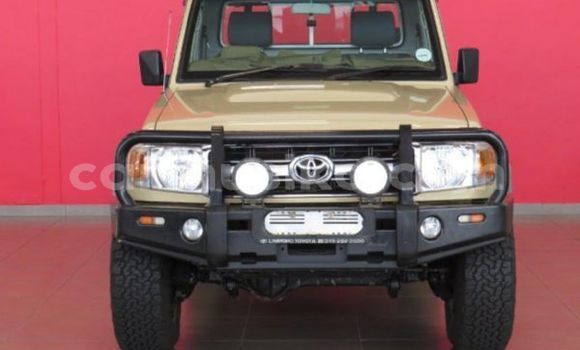 Acheter Occasion Voiture Toyota Land Cruiser Beige à Beitbridge, Matabeleland South Acheter Occasion Voiture Toyota Land Cruiser Beige à Beitbridge, Matabeleland South
