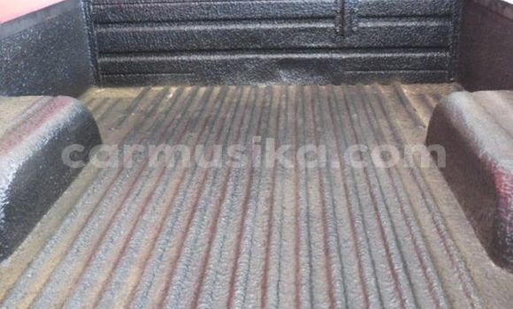 Acheter Occasion Voiture Toyota Land Cruiser Beige à Beitbridge, Matabeleland South Acheter Occasion Voiture Toyota Land Cruiser Beige à Beitbridge, Matabeleland South