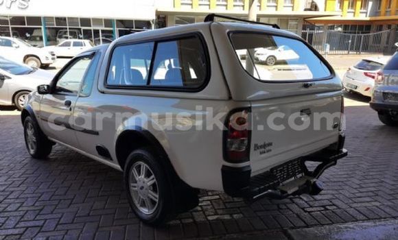 Acheter Occasion Voiture Ford Pickup Blanc à Beitbridge, Matabeleland South Acheter Occasion Voiture Ford Pickup Blanc à Beitbridge, Matabeleland South