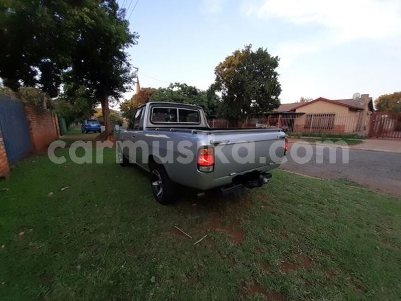 Big with watermark nissan pickup matabeleland south beitbridge 27208