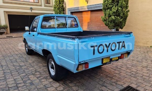 Acheter Occasion Voiture Toyota Hilux Bleu à Beitbridge, Matabeleland South Acheter Occasion Voiture Toyota Hilux Bleu à Beitbridge, Matabeleland South