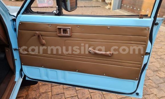 Acheter Occasion Voiture Toyota Hilux Bleu à Beitbridge, Matabeleland South Acheter Occasion Voiture Toyota Hilux Bleu à Beitbridge, Matabeleland South