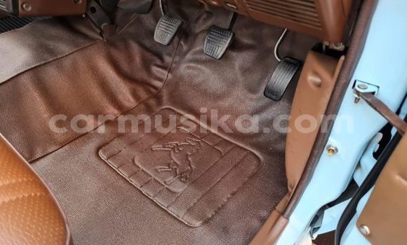 Acheter Occasion Voiture Toyota Hilux Bleu à Beitbridge, Matabeleland South Acheter Occasion Voiture Toyota Hilux Bleu à Beitbridge, Matabeleland South