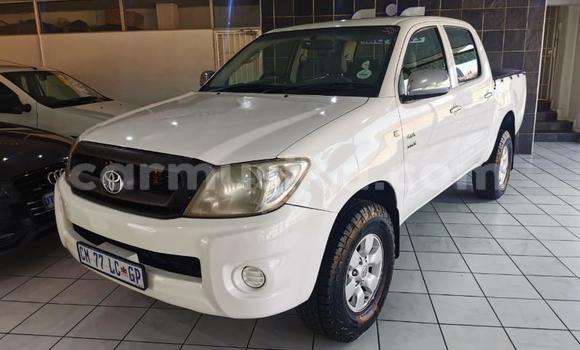 Acheter Occasion Voiture Toyota Hilux Blanc à Beitbridge, Matabeleland South Acheter Occasion Voiture Toyota Hilux Blanc à Beitbridge, Matabeleland South
