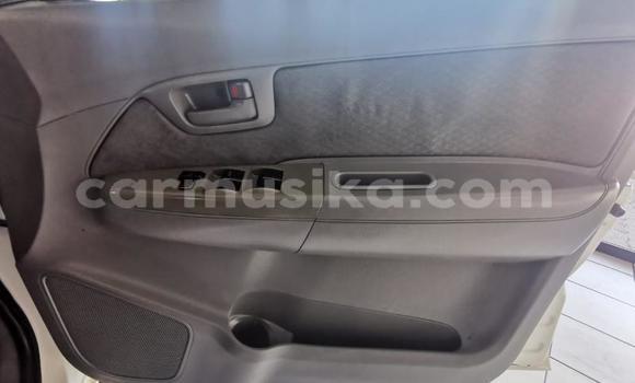 Acheter Occasion Voiture Toyota Hilux Blanc à Beitbridge, Matabeleland South Acheter Occasion Voiture Toyota Hilux Blanc à Beitbridge, Matabeleland South