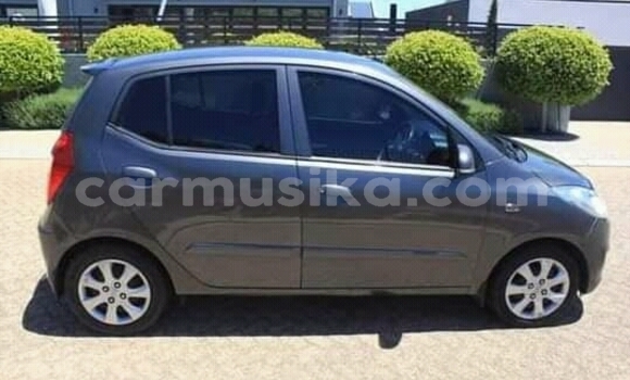Buy Used Hyundai i10 Other Car in Beitbridge in Matabeleland South Buy Used Hyundai i10 Other Car in Beitbridge in Matabeleland South