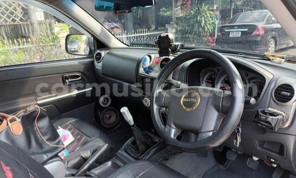 Acheter Occasion Voiture Isuzu D–MAX Noir à Beitbridge, Matabeleland South Acheter Occasion Voiture Isuzu D–MAX Noir à Beitbridge, Matabeleland South