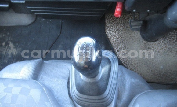 Acheter Occasion Utilitaire Isuzu Elf Blanc à Beitbridge, Matabeleland South Acheter Occasion Utilitaire Isuzu Elf Blanc à Beitbridge, Matabeleland South