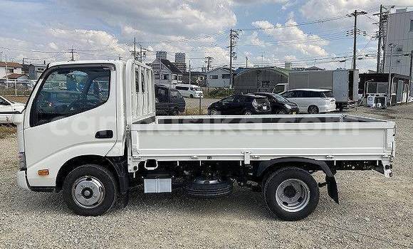 Buy Used Toyota Dyna Other Truck in Beitbridge in Matabeleland South Buy Used Toyota Dyna Other Truck in Beitbridge in Matabeleland South
