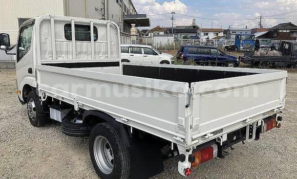 Buy Used Toyota Dyna Other Truck in Beitbridge in Matabeleland South Buy Used Toyota Dyna Other Truck in Beitbridge in Matabeleland South