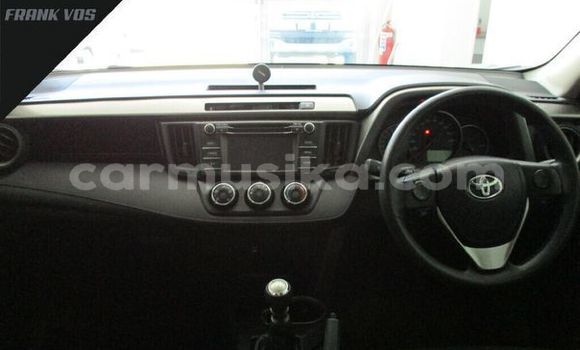 Buy Used Toyota RAV4 Silver Car in Beitbridge in Matabeleland South Buy Used Toyota RAV4 Silver Car in Beitbridge in Matabeleland South