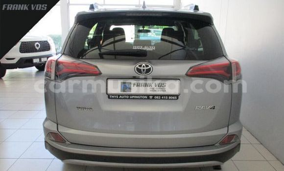 Buy Used Toyota RAV4 Silver Car in Beitbridge in Matabeleland South Buy Used Toyota RAV4 Silver Car in Beitbridge in Matabeleland South