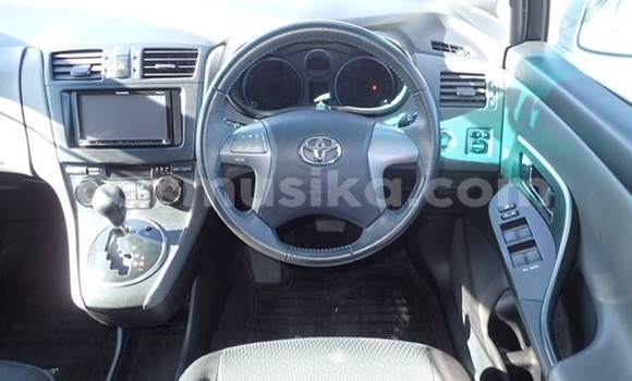 Acheter Occasion Voiture Toyota Mark X ZiO Blanc à Beitbridge, Matabeleland South Acheter Occasion Voiture Toyota Mark X ZiO Blanc à Beitbridge, Matabeleland South